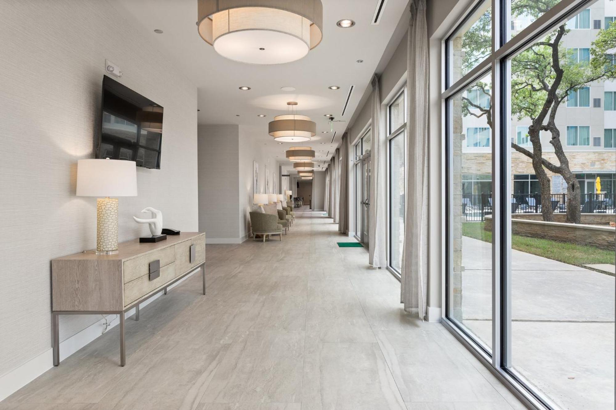 Hotel Even Uptown Near The Domain By Ihg 4*