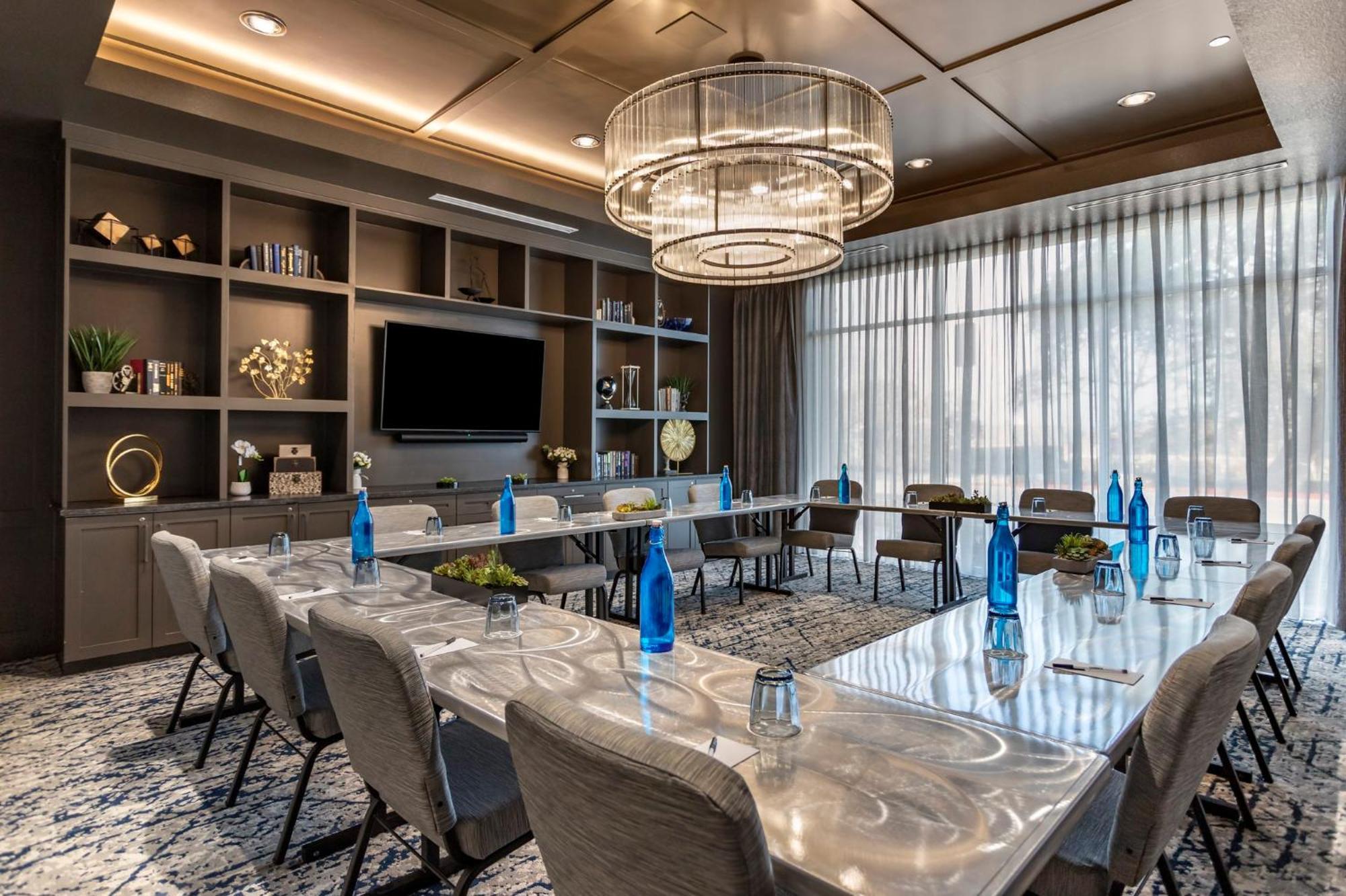 Hotel Even Uptown Near The Domain By Ihg Austin